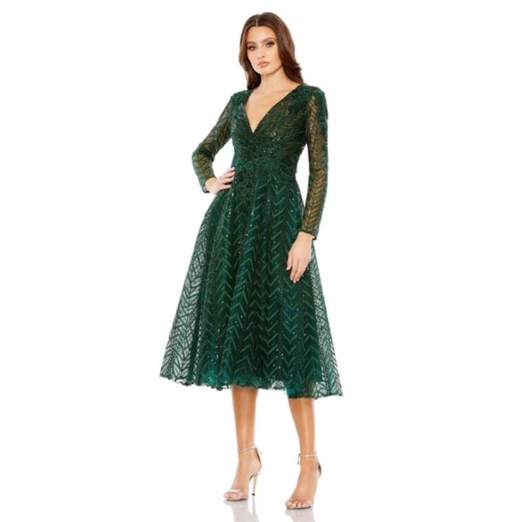 NWT Mac Duggal Embellished Long Sleeve Wrap Over Dress - size 14 - Picture 1 of 7